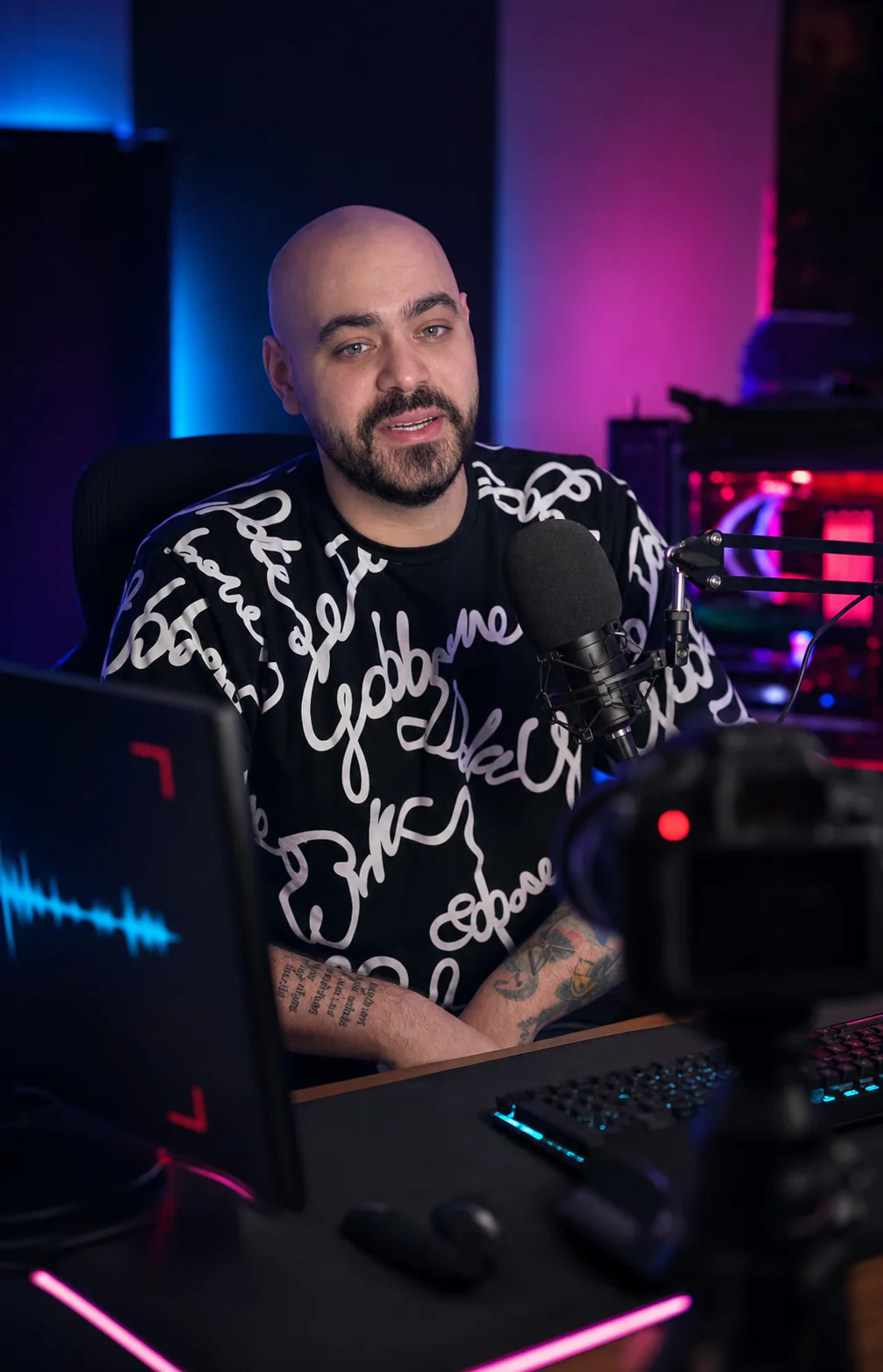 Hyperfate88 recording at his studio microphone and camera